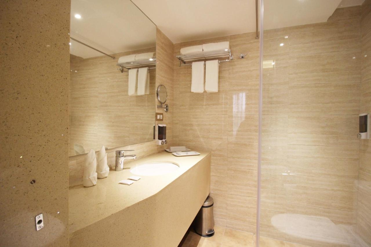 Hotel Jagadish International-Sankey Road Bangalore Eksteriør bilde
